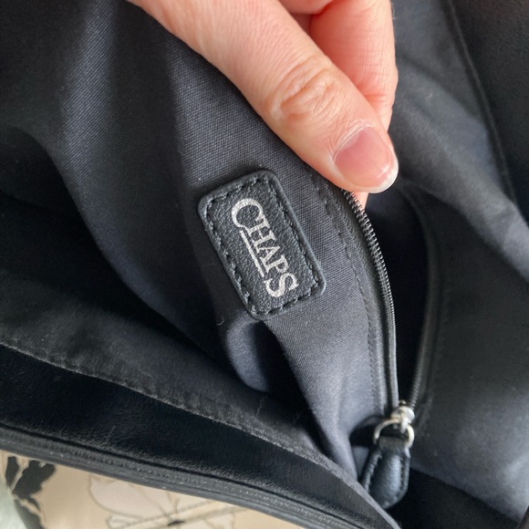 Chaps Floral Black and Cream Tote Bag - Picture 8 of 16